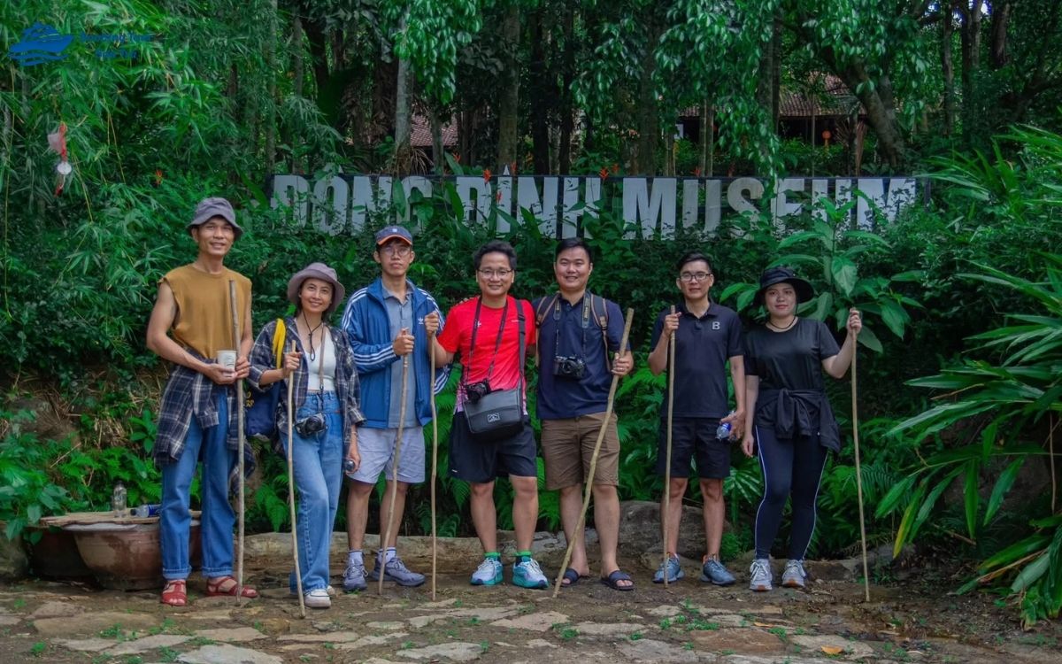 Trekking giúp tìm hiểu sâu hơn về giá trị sinh học của bán đảo Sơn Trà