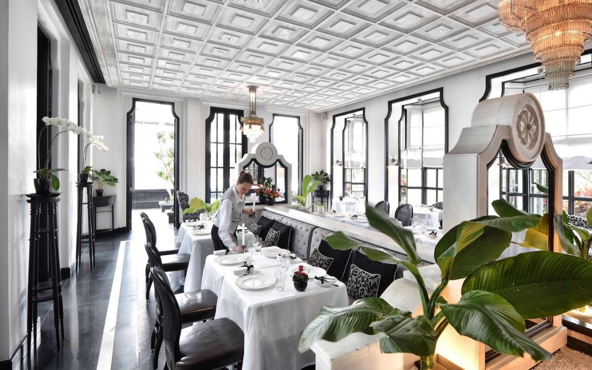 Kinh nghiệm chọn 3 resort Bán đảo Sơn Trà: Review chi tiết từ A-Z 2 Nhà hàng Michelin La Maison 1888 của InterContinental Danang