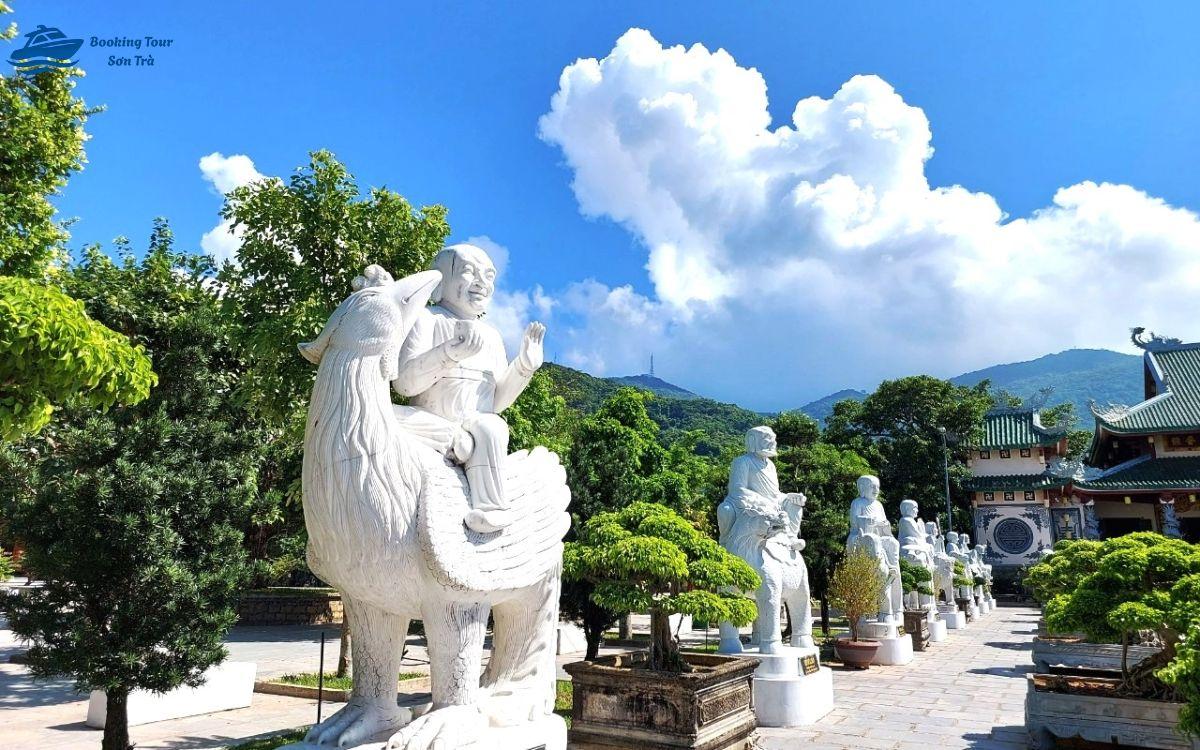 18 tượng đá vị La Hán ở chùa Linh Ứng chùa Linh Ứng Sơn Trà Đà Nẵng