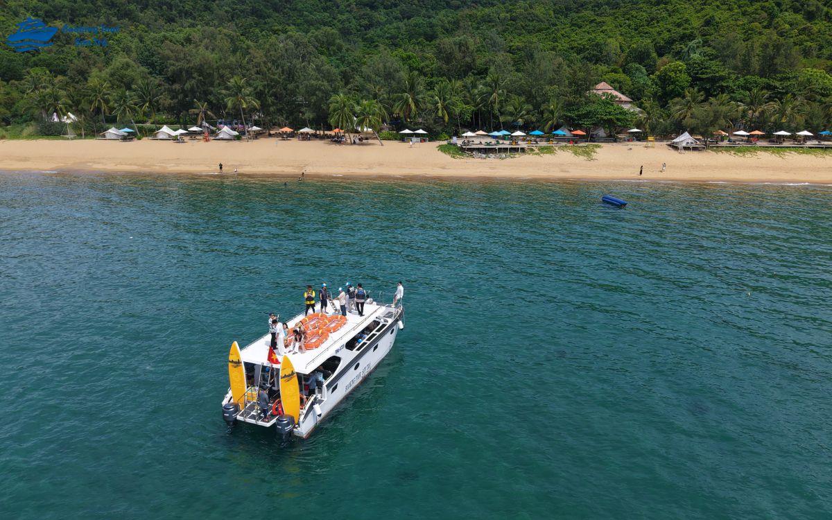 Tour cano du ngoạn Sơn Trà đang được nhiều du khách lựa chọn bán đảo sơn trà cách đà nẵng bao nhiêu km