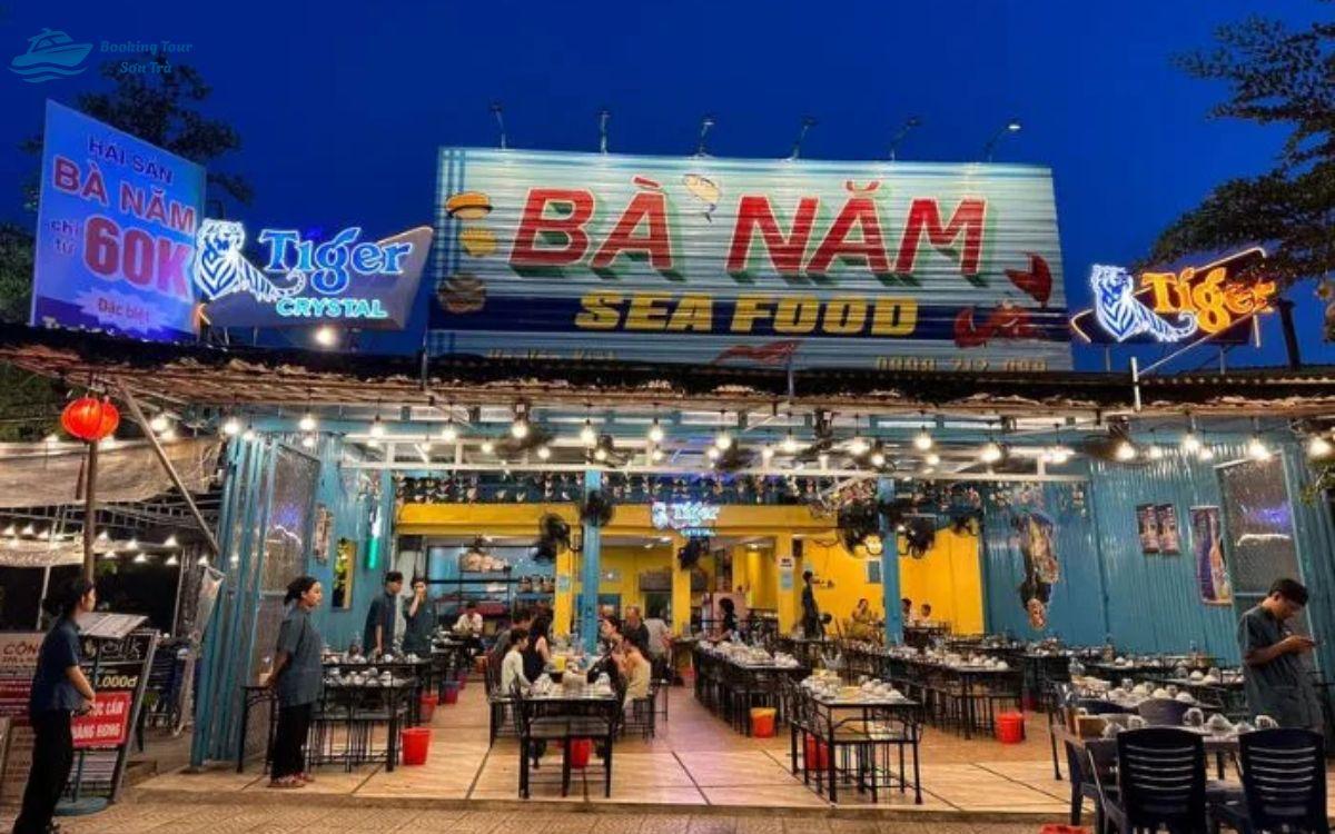 Chọn ăn ở các quán hải sản ven biển đường Hoàng Sa đặc sản bán đảo Sơn Trà